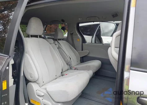 2013 Toyota Sienna Le V6 8 Passenger из США, поврежденный, VIN 5TDKK3DC3DS376882